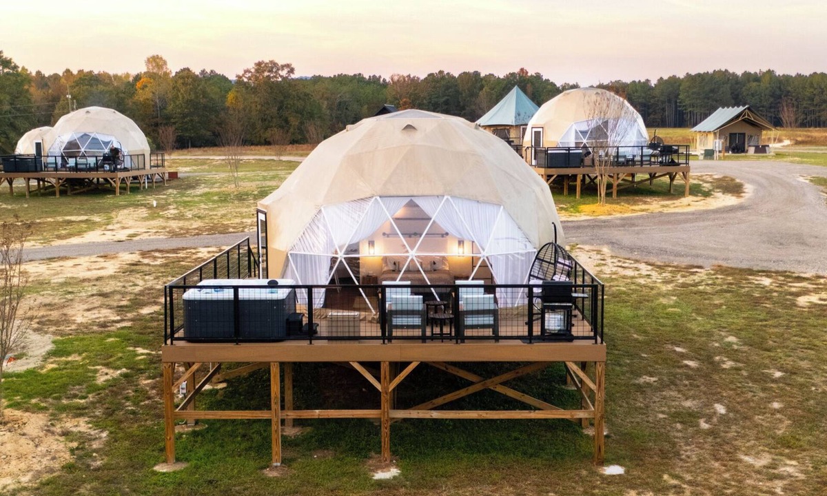 Cedar Bluff Resort | Lake Front Geodesic Dome: Hot Tub & Lake Views