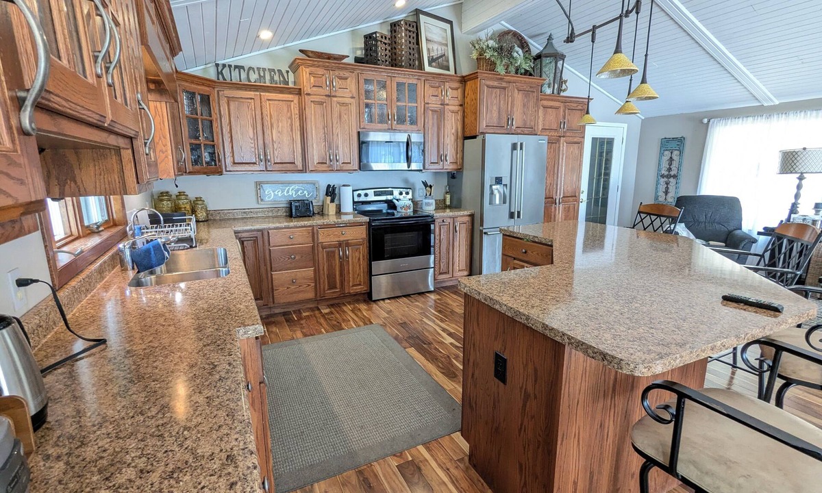 Watertown House | Lake Luxury home: Elegance,Comfort,Fishing,Hunting.