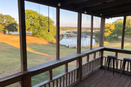 Mead House | Lakefront Captains Quarters - 31