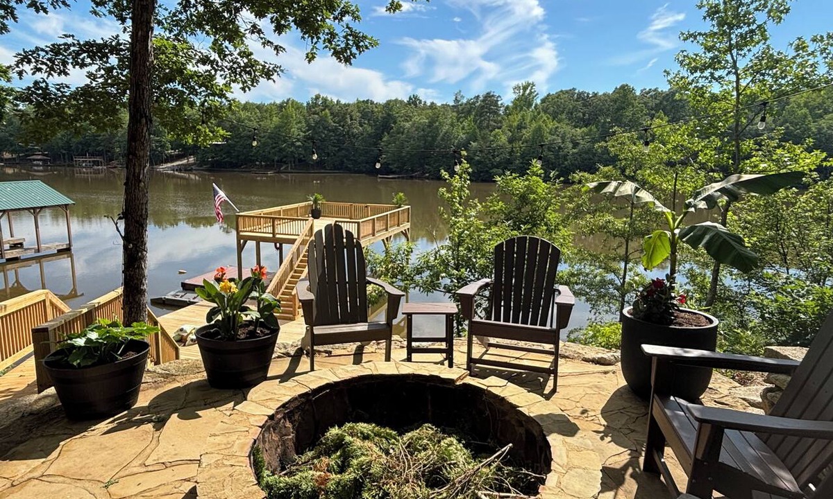 Newell House | Lakefront Home on Lake Wedowee, Sleeps 10, New Dock, Stone Fire Pit with Chairs!