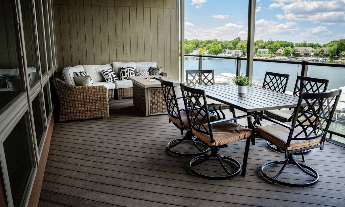 Arnolds Park Condo | Lakefront Views- New 5 Bedroom Luxury Condo on East Okoboji