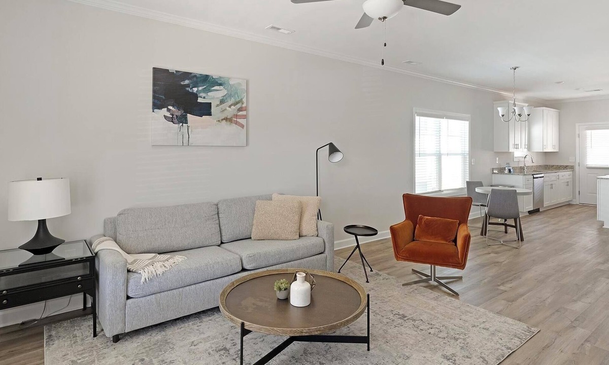 Huntsville Apartment | Landing | Beautiful 2BD, Courtyard, Gym