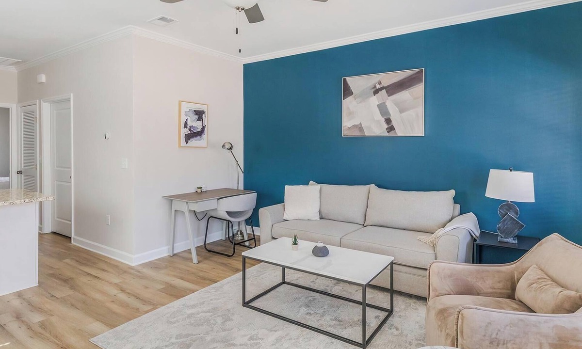 Huntsville Apartment | Landing | Modern 1BD, Gym, Clubhouse
