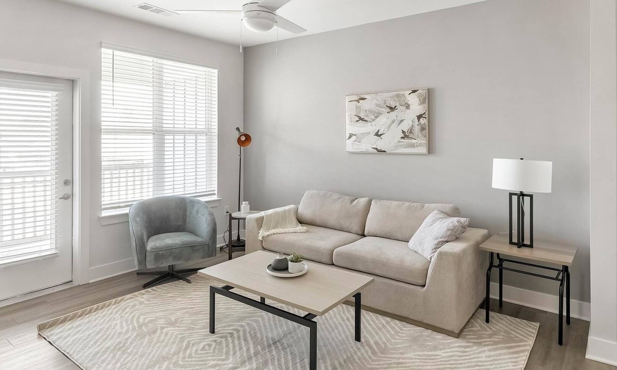 Belle Mina Apartment | Landing | Spectacular 1BD, Gym, Pool