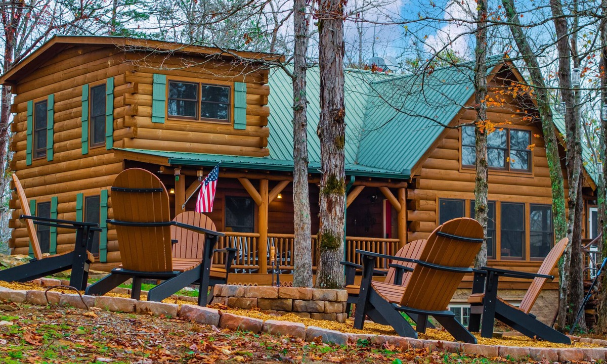 Mentone Cabin | Little River Family Retreat 5 king suites, 4.5 BA, walking trail, creek, private