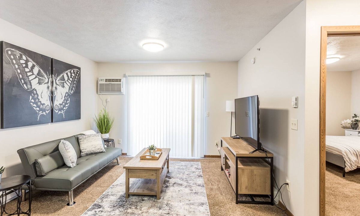 Sioux Falls Apartment | Lovely 1 BD Ideal for Traveling Professionals!