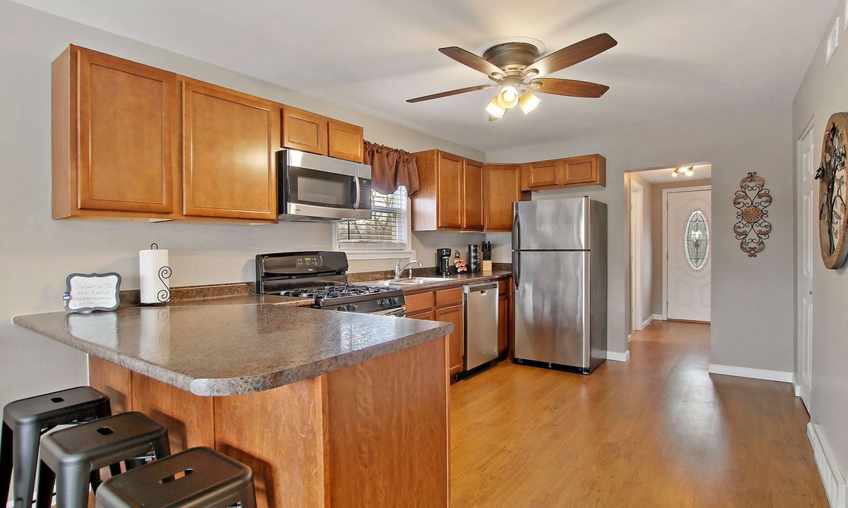 Channel Lake House | Lovely 4BR Lakeview House w/ Water Access