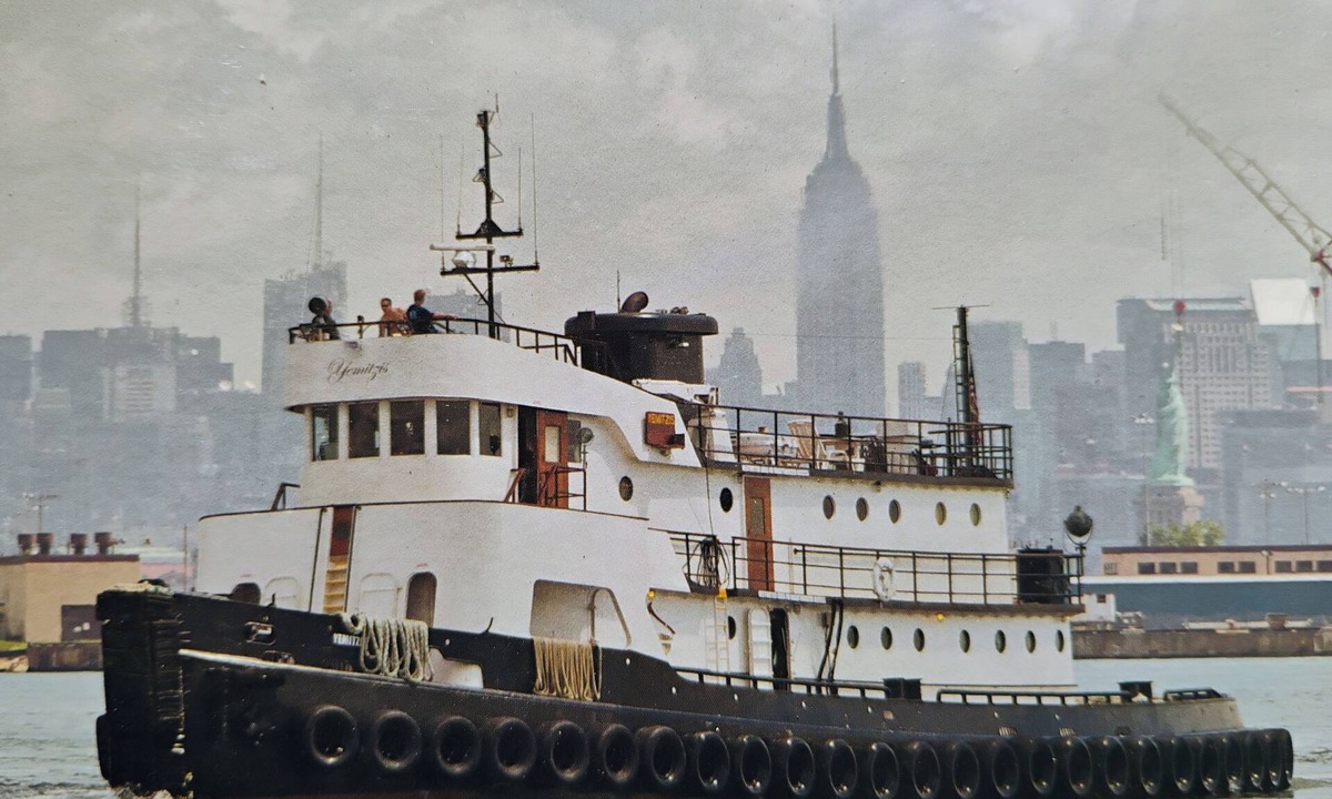 Mariners Harbor Boat Rental | Luxurious one of a kind Tugboat/yacht, NYC, Sleeps 12, unique experience,
