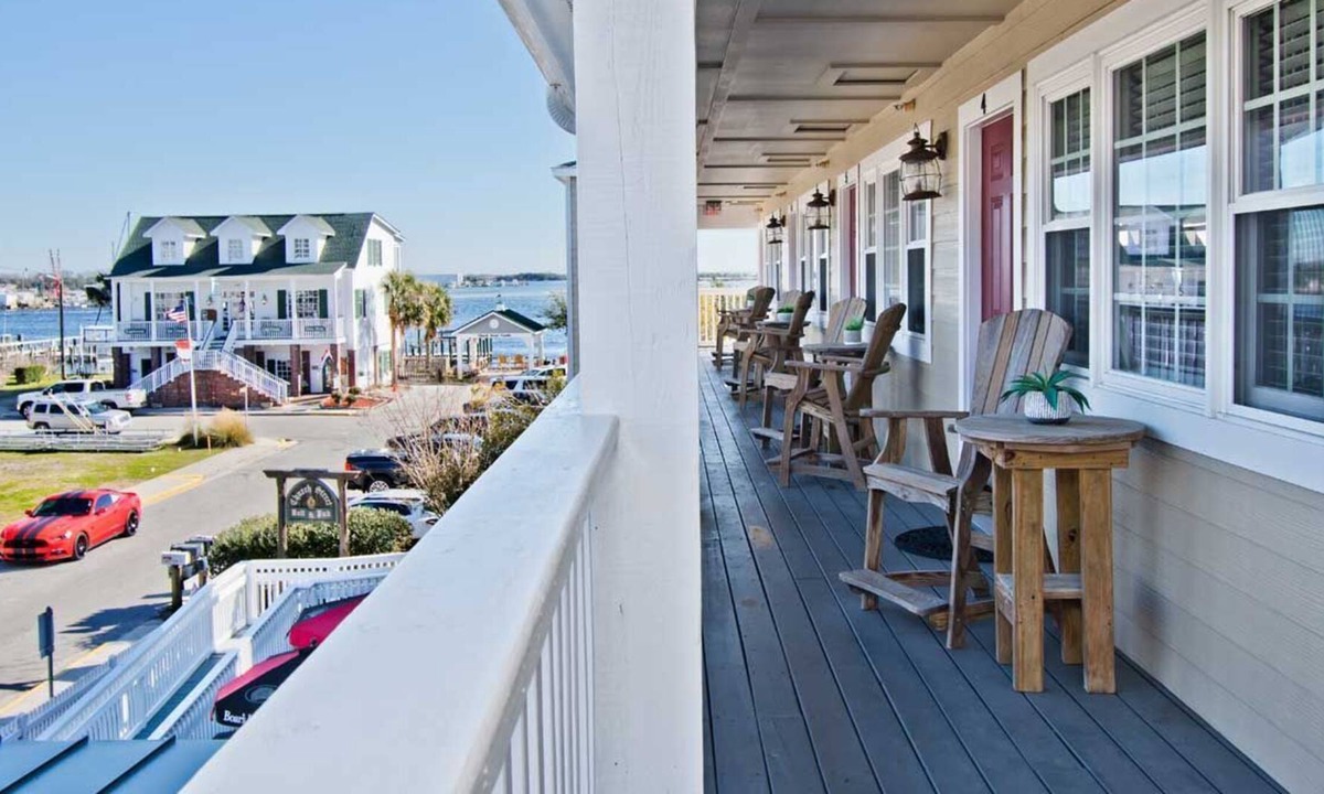 Swansboro Apartment | luxurious studio apartment in the heart of Swansboro’s historic waterfront #5