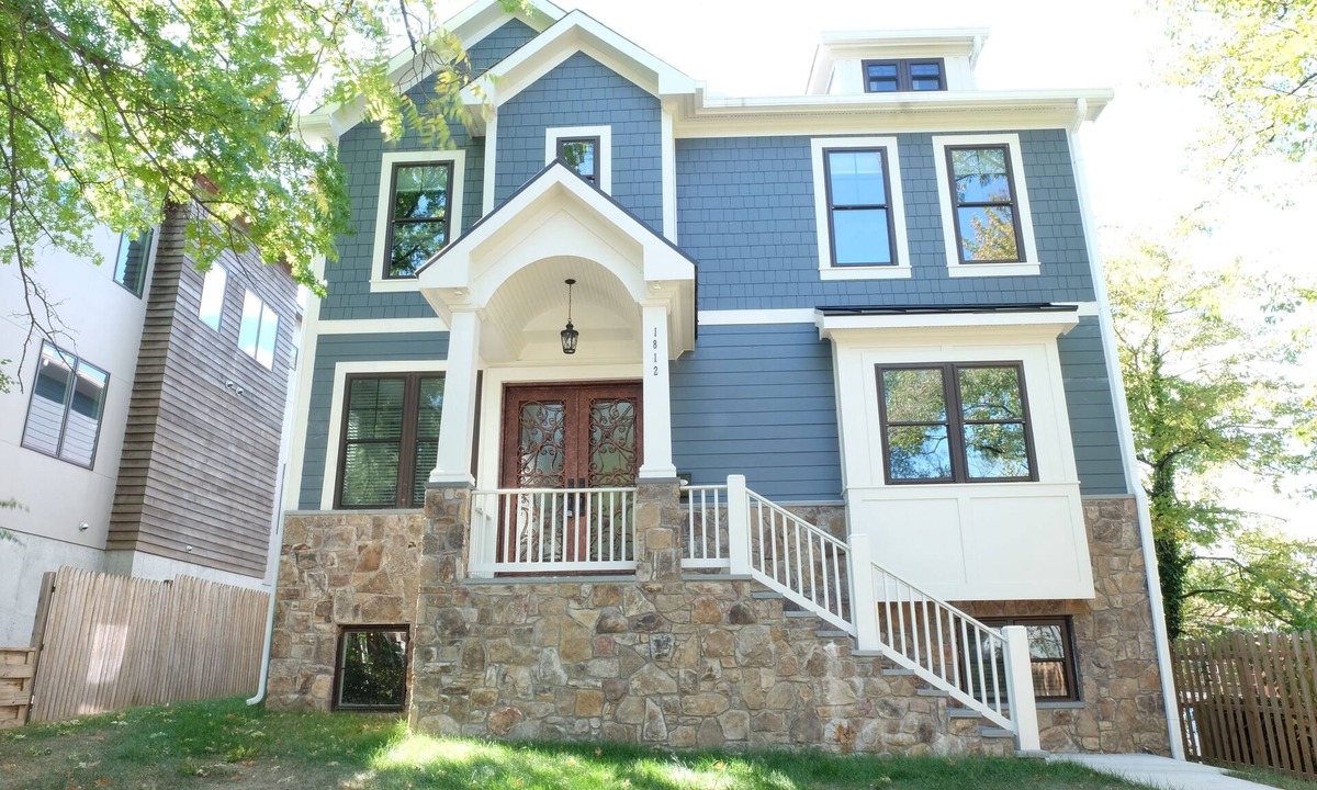 Arlington House | Luxury brand-new home mins away from Washington DC