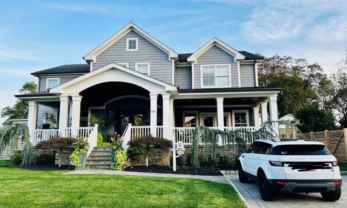 Long Branch House | Luxury Coastal Retreat ✨ 5 min to Beach,Sleeps 10,BBQ + Patio