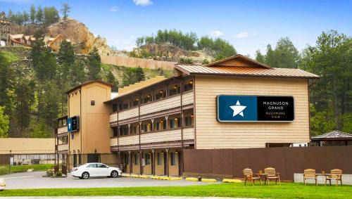 Keystone Hotel | Magnuson Grand Rushmore View