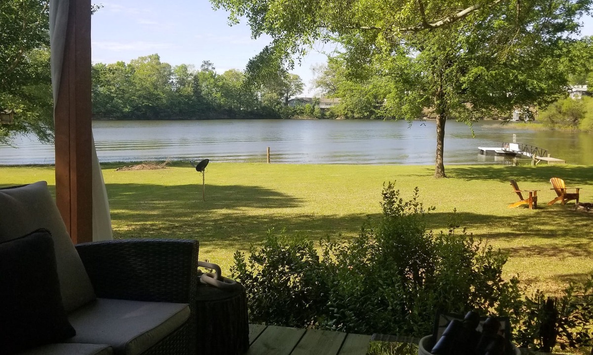 Trimble Cottage | March Discount n2 days for $300nGreat Weekend to sit by the fire.
