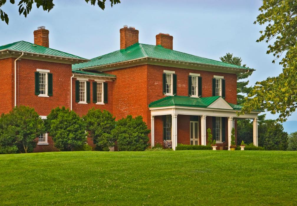 Hume Bed & Breakfast | Marriott Ranch Bed and Breakfast