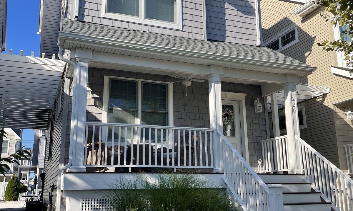 Seaside Heights House | Mermaid Place is only 5 min walk to the beach.
