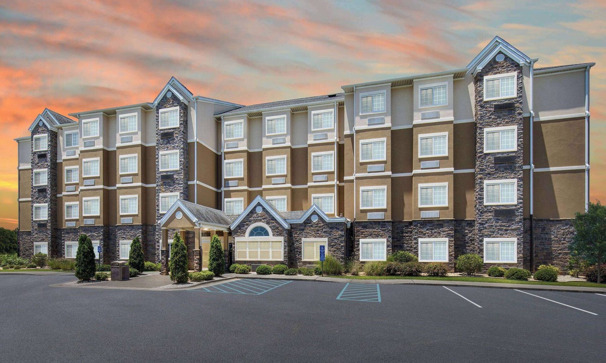 Opelika Hotel | Microtel Inn & Suites by Wyndham Opelika