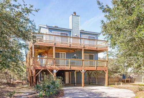 Ocean Sands House | Misty Blue - Corolla, Ocean Sands, 200 Yards to Beach, Ocean View, Pets OK, Flex Stays Year Rnd