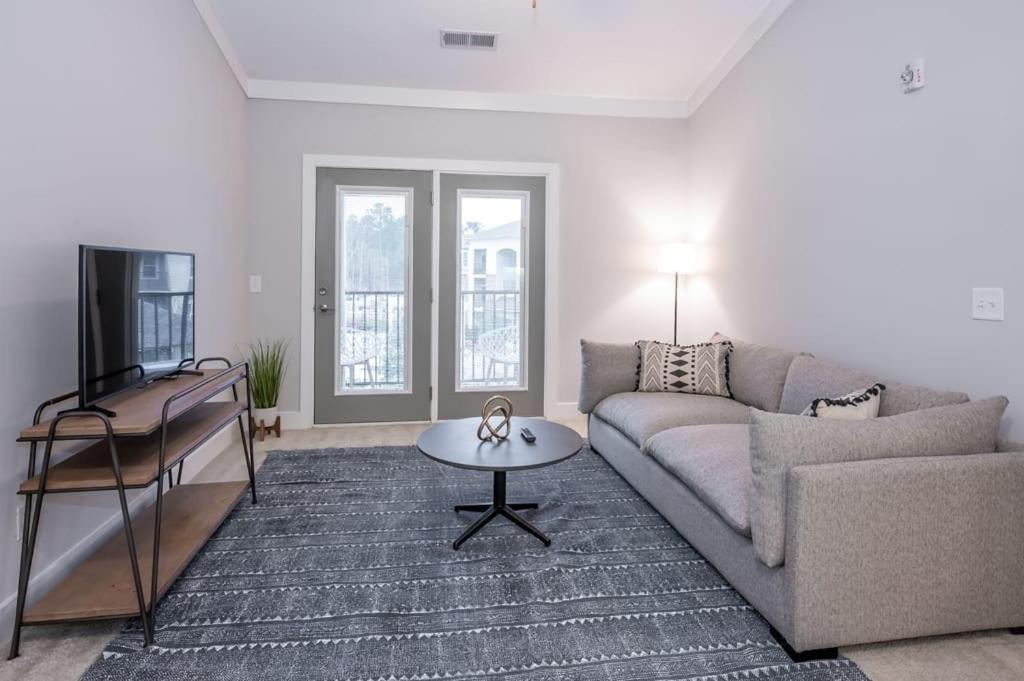 Morrisville Apartment | Modern 2BR with Balcony and Gym