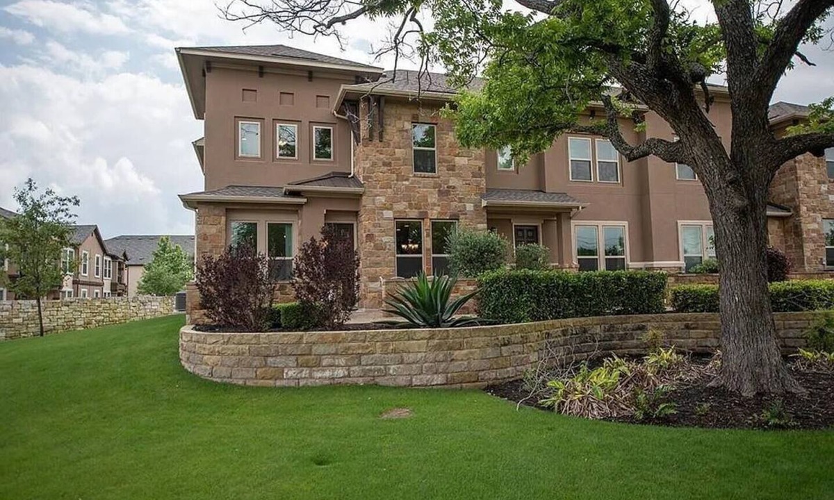 Cedar Park House | Modern 4BR Home Near Cedar Park