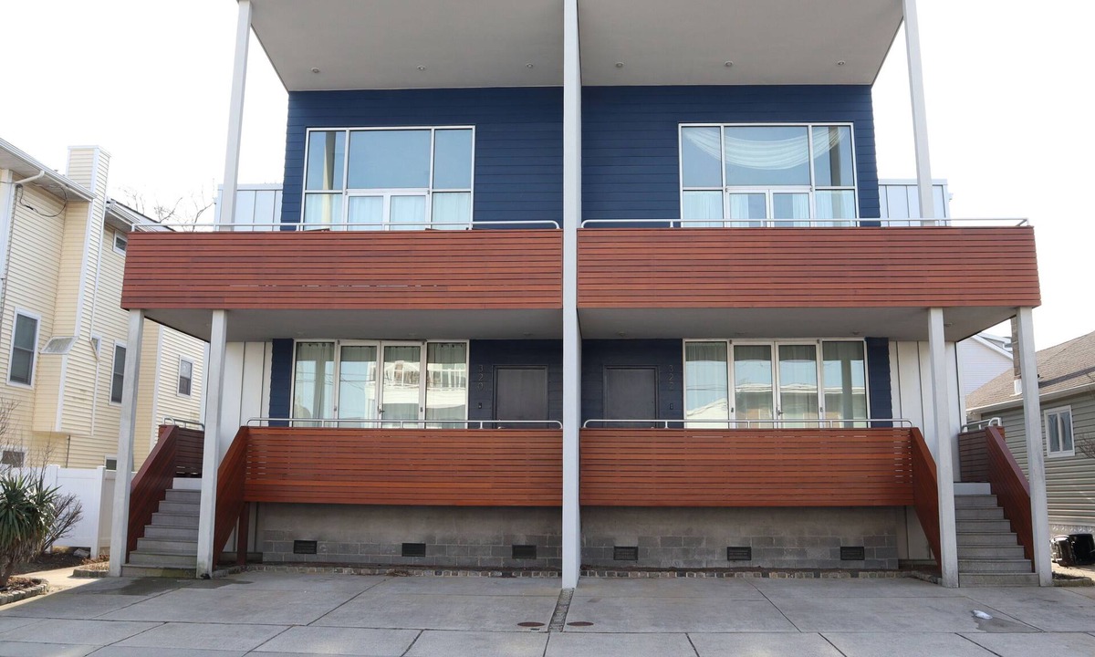 Wildwood Crest House | Modern 6 Bedroom Wildwood Beach Getaway