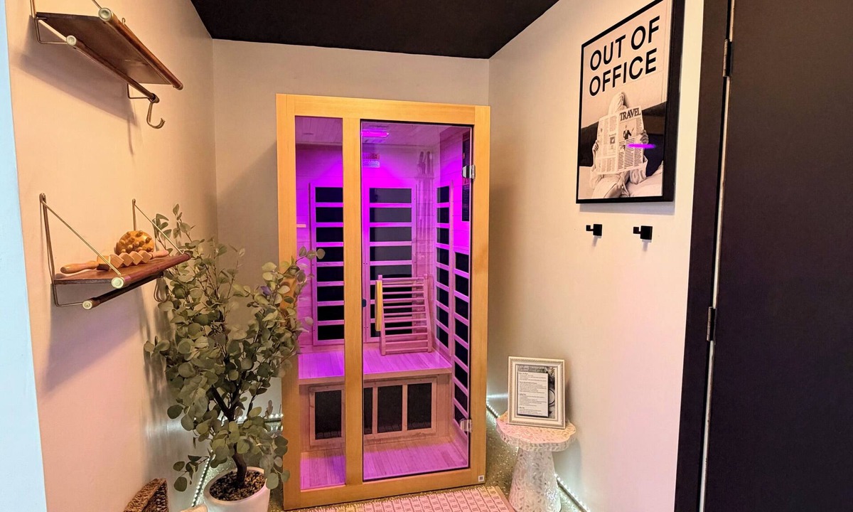 Garden City Apartment | Modern Escape in the heart of Garden City!
