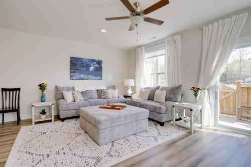 Hampstead House | Modern Family Home in Hampstead w/Patio & Grill!