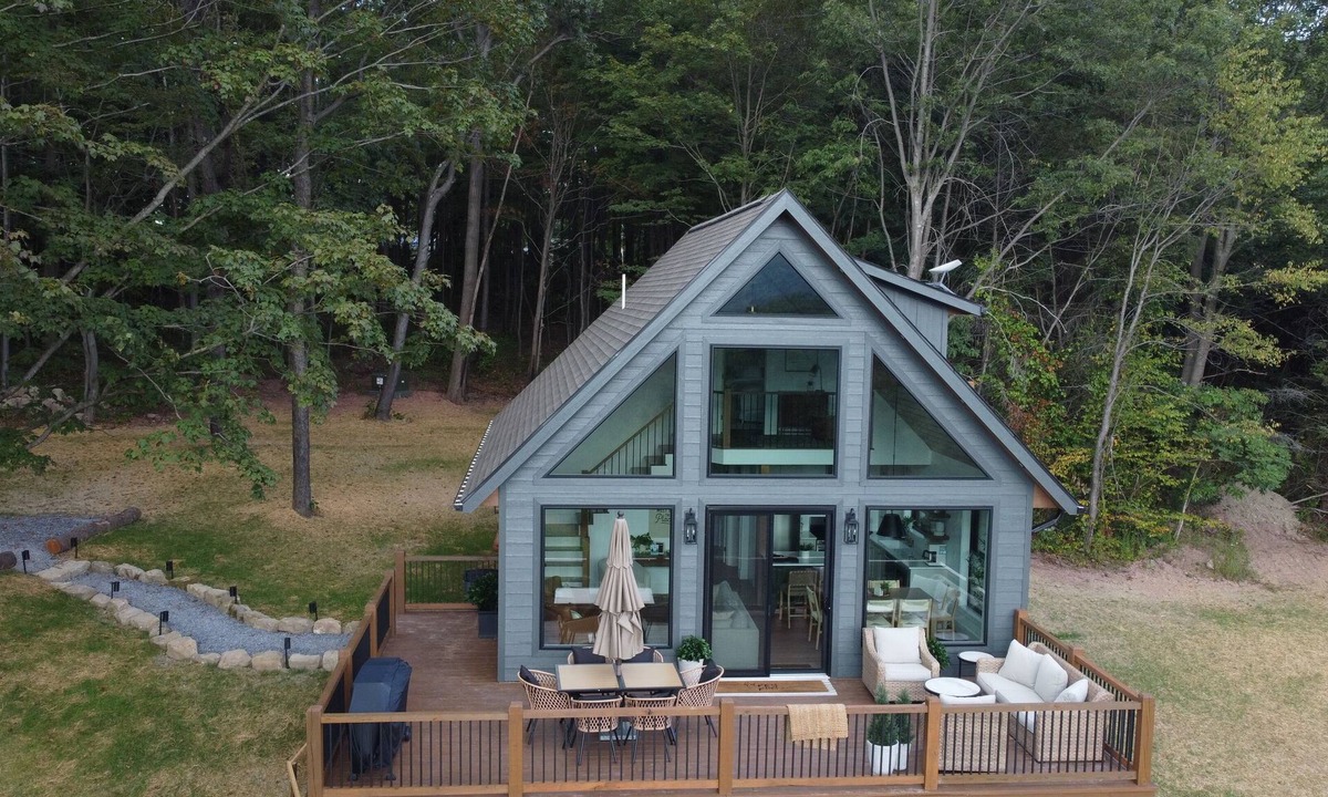 Fishertown Cabin | Modern/Private cabin near Bedford Pa.