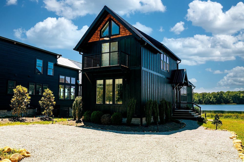 Tracy City Cabin | Modern Waterfront Home With Lake Views in Water’s Edge Tennessee