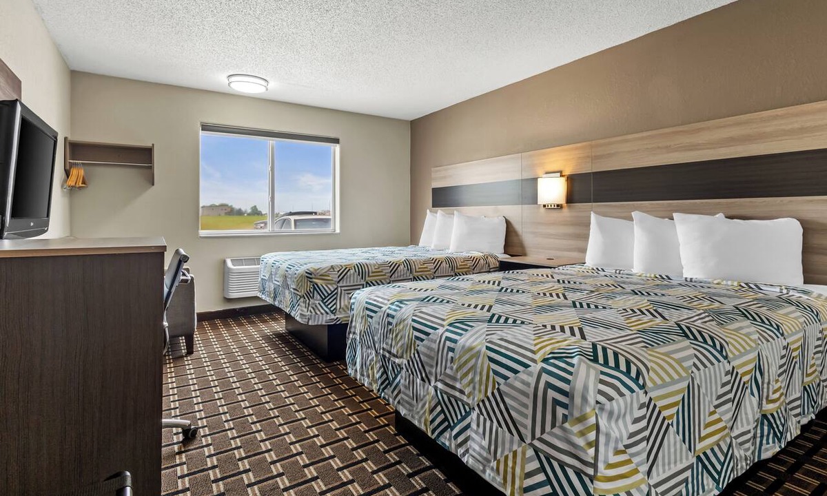 North Sioux City Hotel | Motel 6 North Sioux City, SD I 29 North