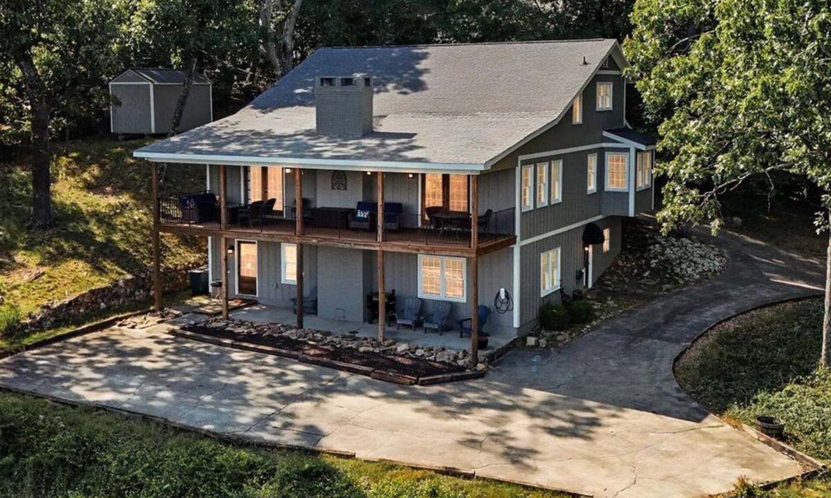 Rome House | Mt Alto Chalet Retreat~ Mountain + Sunrise Views