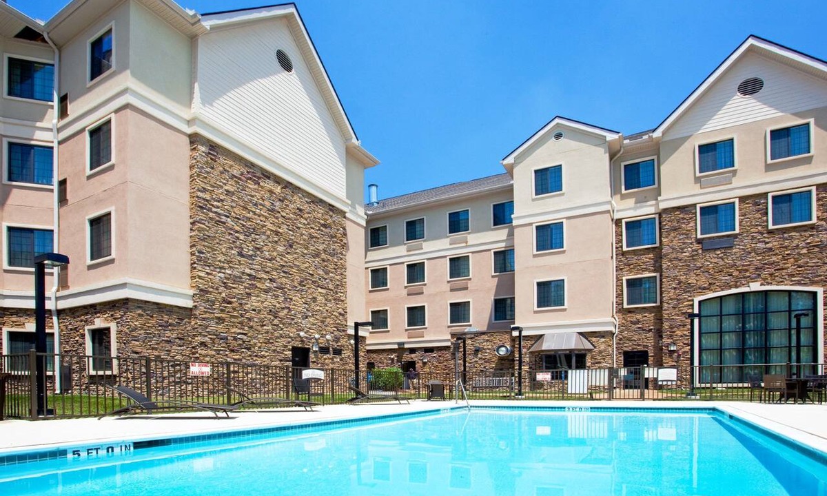 Chapel Hill Condo | Near UNC Chapel Hill University + Duke Medical Center | Free Breakfast!