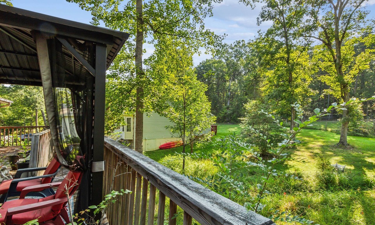 Locust Grove House | NEW! Charming Family Retreat with Scenic Views