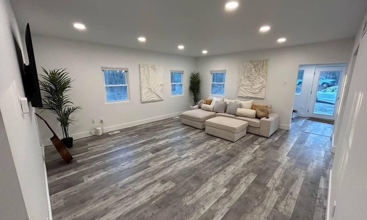 Turnersville House | New House in a 50 Acre Land