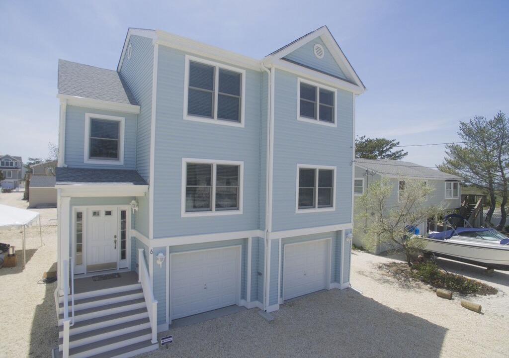 Holgate House | New House Perfect For Family Vacations, Ocean & Bay Views, Steps To The Beach