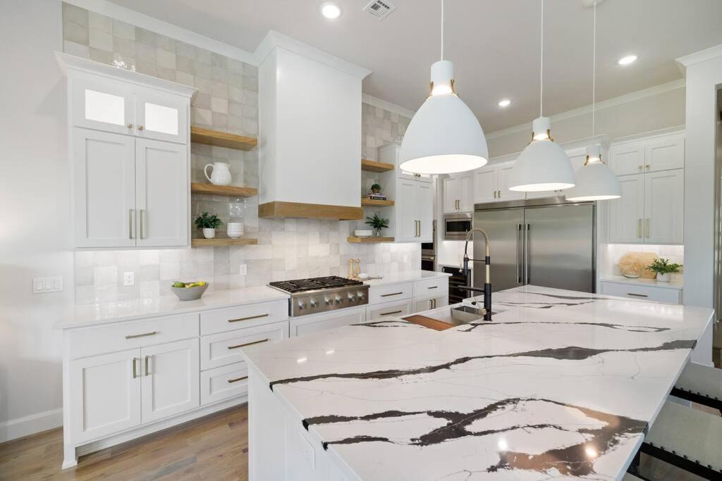 Tulsa House | New in Brookside: walk to The Gathering Place