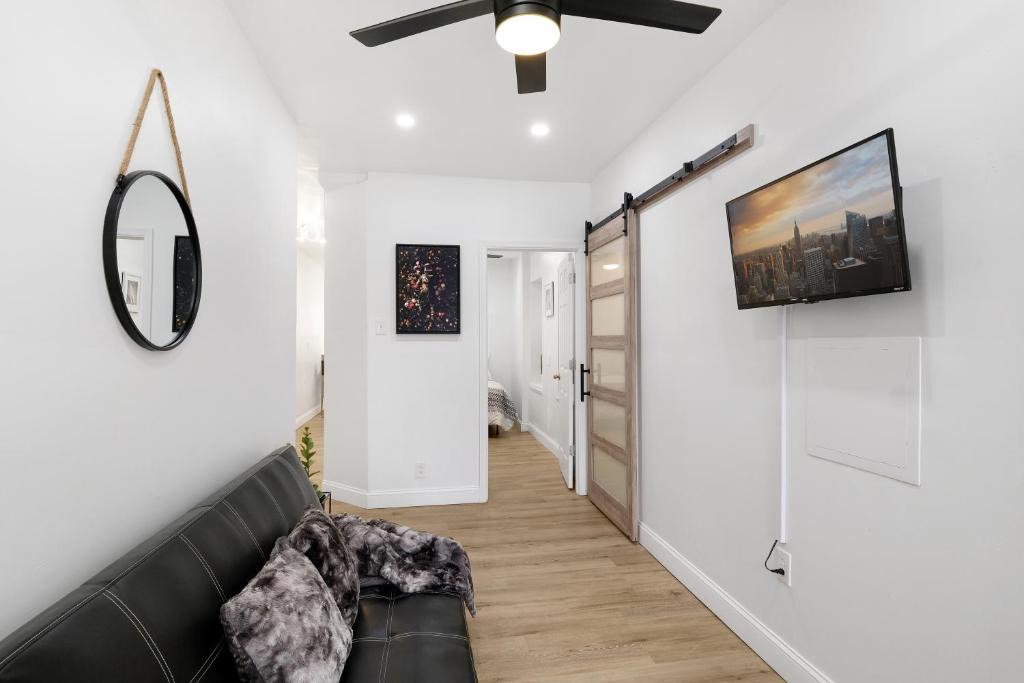 South Philadelphia Apartment | New Luxury 1BRM Apt with Private Patio by A.C.T.