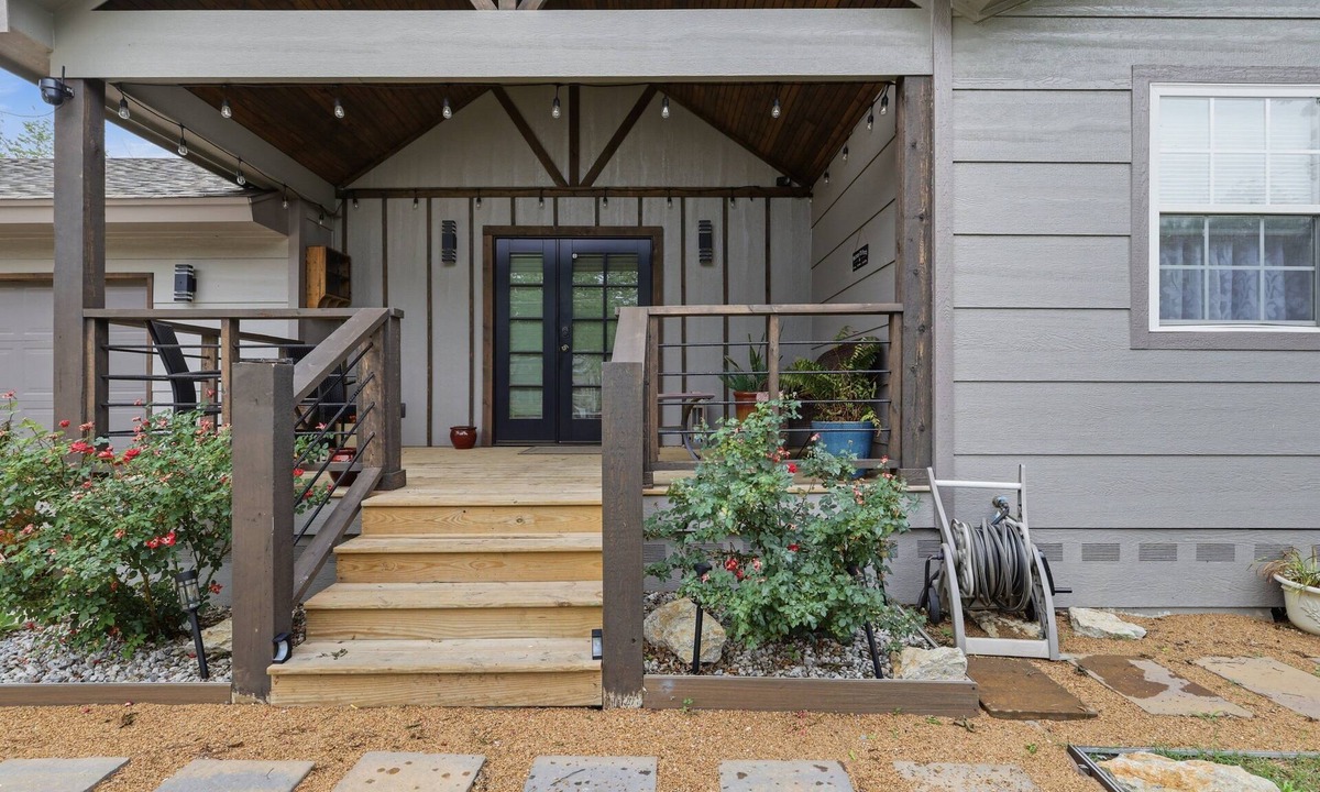 Tulsa House | NEW! Modern Farmhouse 3BR Tulsa Oasis