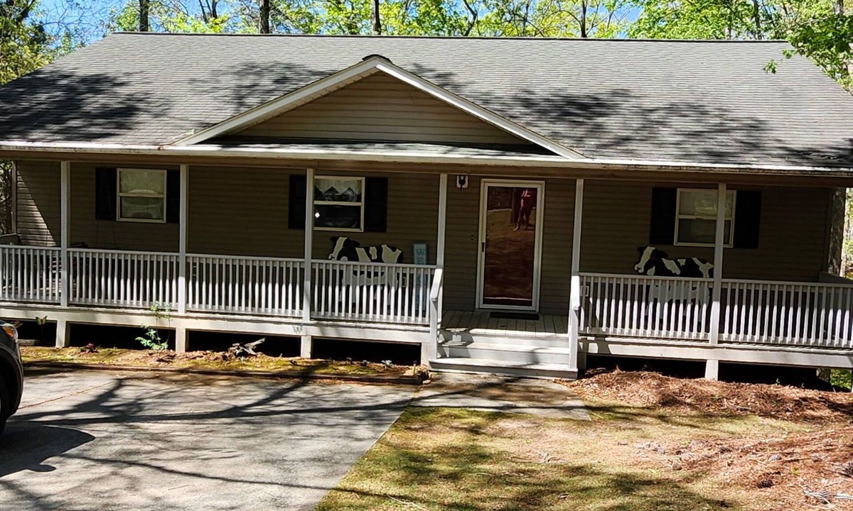 Wedowee House | New to the market, Quiet Cove, Pet Friendly Whistling Dixie Lake Retreat 3bd/3ba