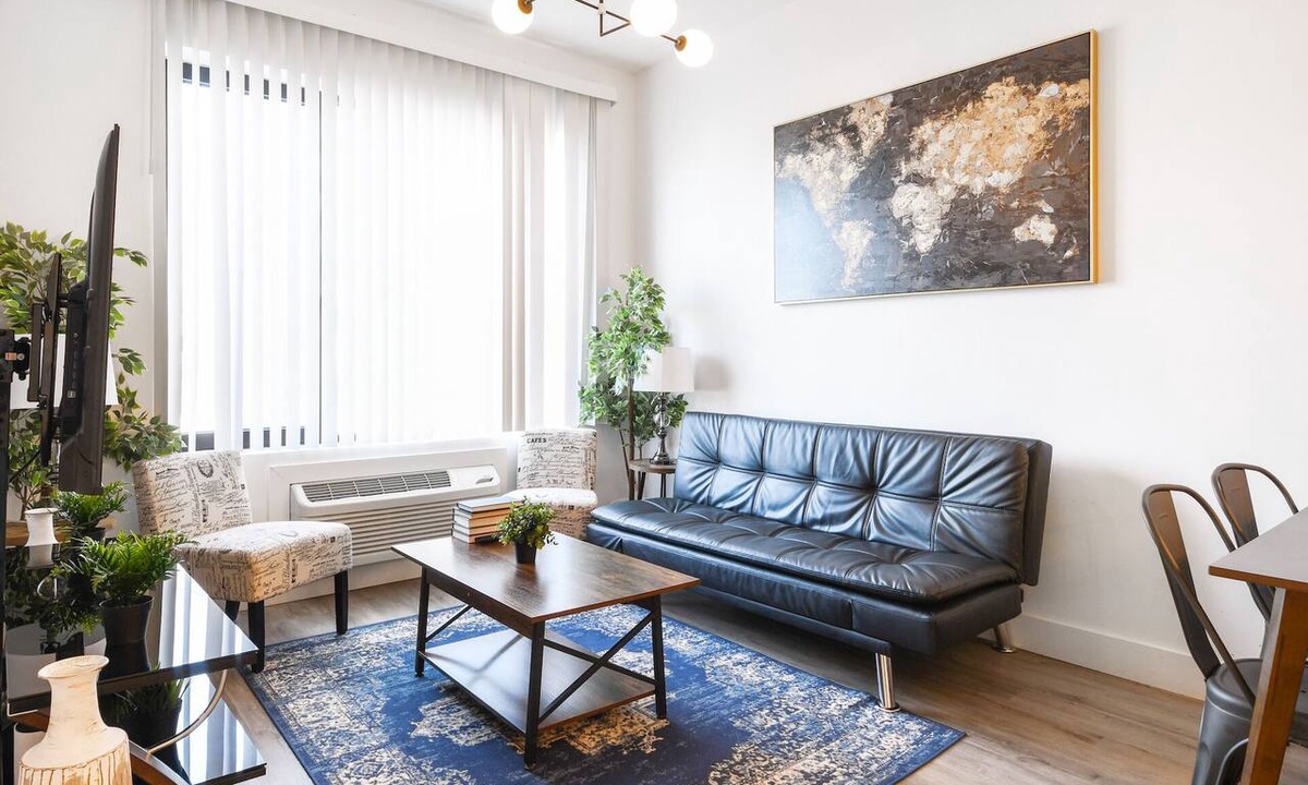 Elizabeth Apartment | Nice 1BR next to EWR 97hf