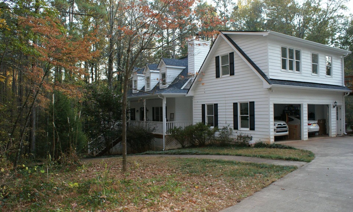 Woodstock Apartment | Norah's Nest "Step into your own private retreat!"
