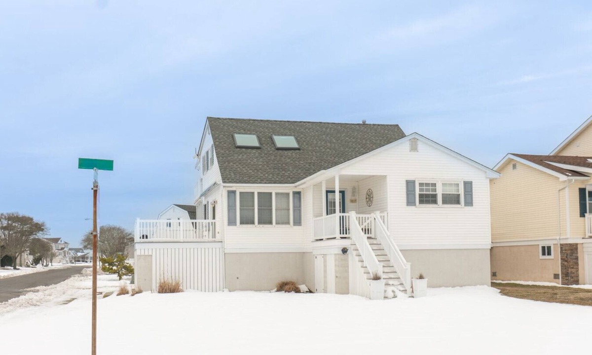 South End Condo | Ocean City 2BR Condo | Walk to Beach | Sleeps 6