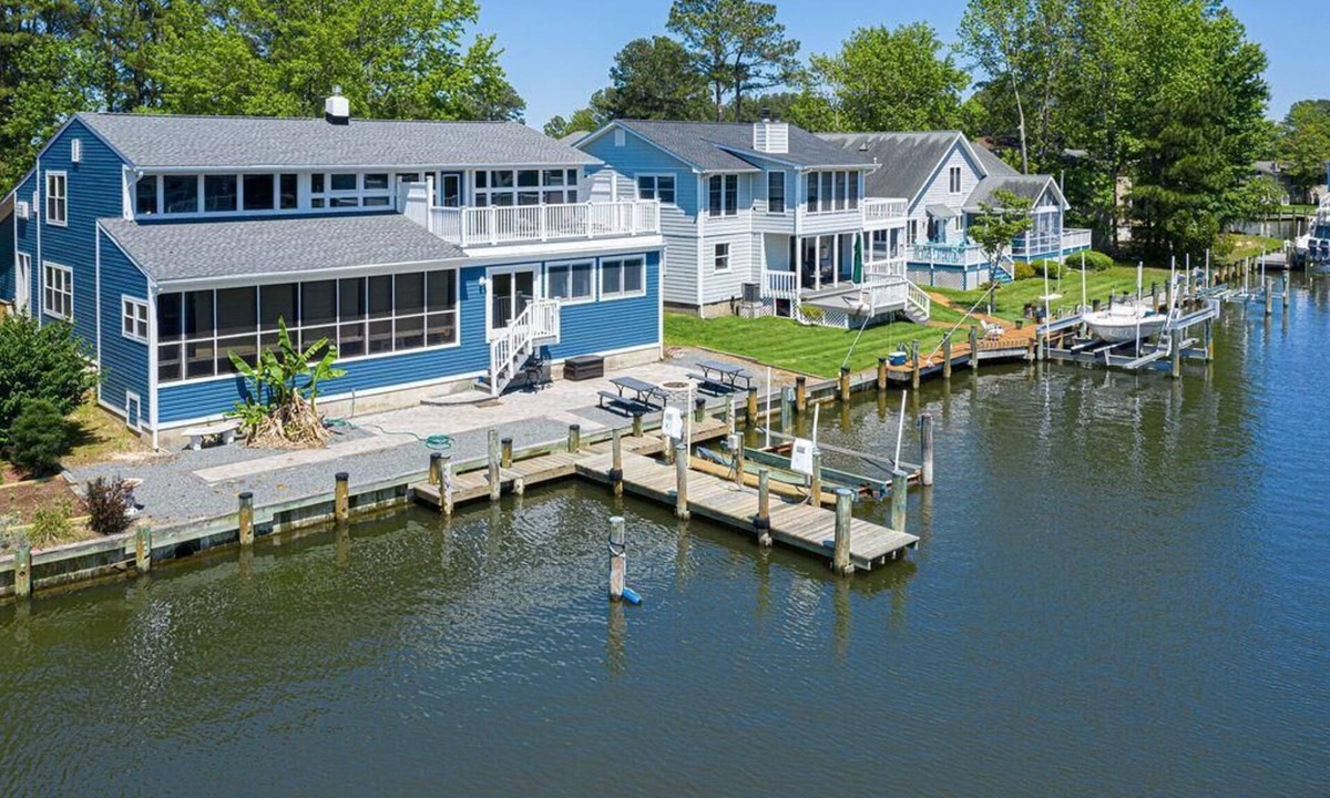 Ocean Pines House | Ocean Pines 6BR Canal Front Home