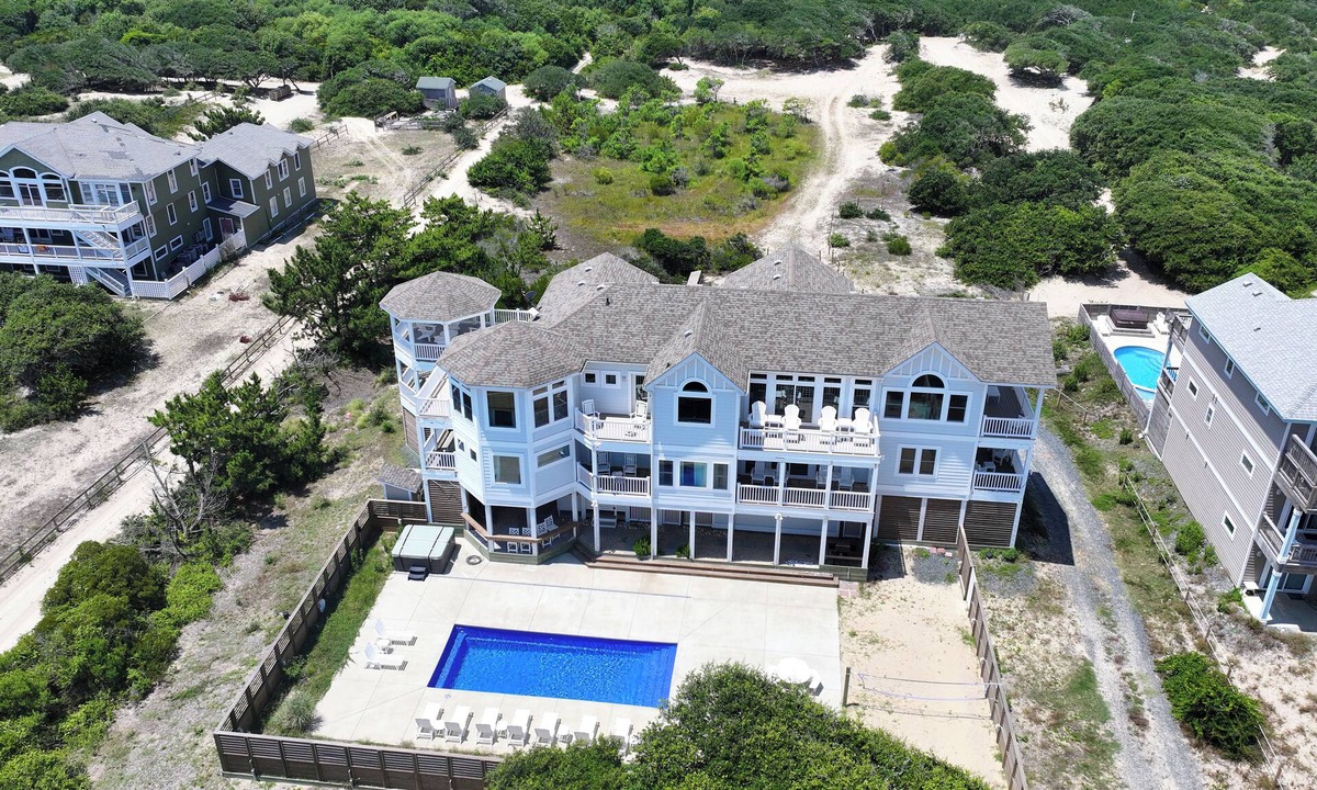 Corolla House | OCEANFRONT, Ocean views! Wild Horses! Private Pool, Hot Tub! 4x1467, Dixie Sandcastle