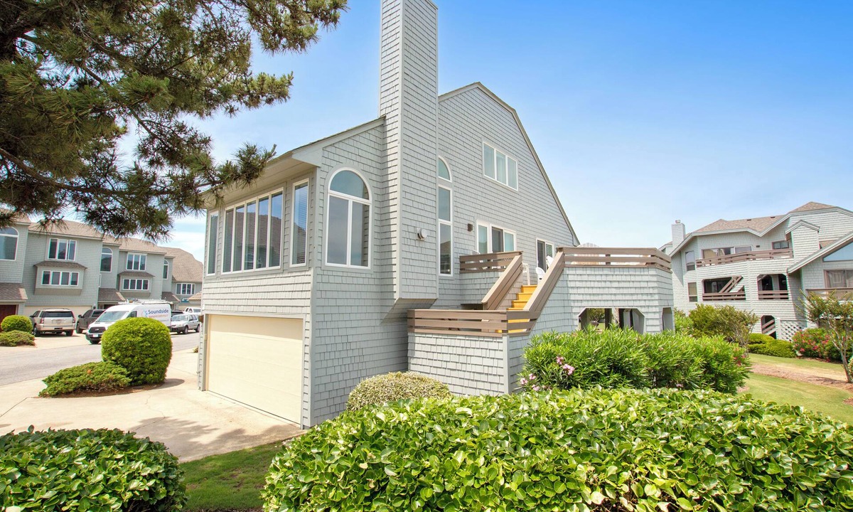 Whale Head Hill House | Oceanside, Hot Tub, Community Amenities, Close to beach, 665, Shore Beats Work