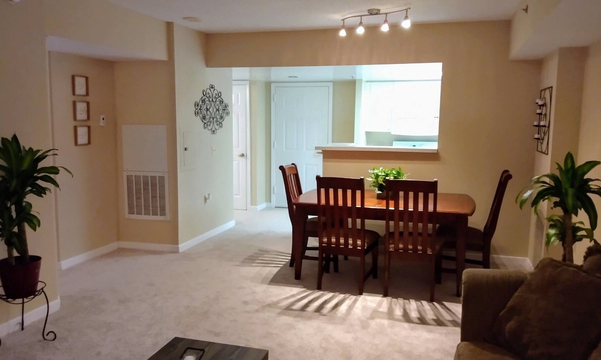 Aurora Highlands Apartment | ❤️ of Pentagon City 1 Bedroom