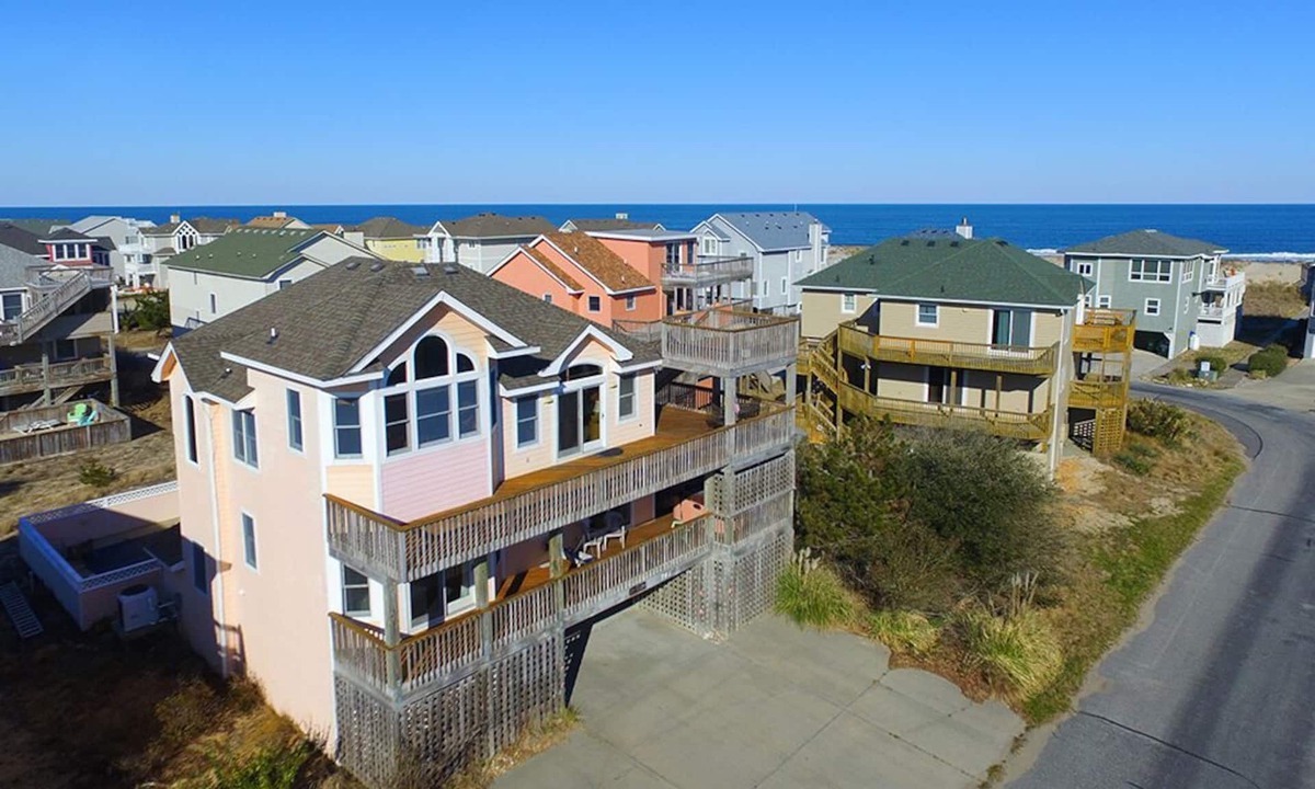 Corolla House | Our Crowning Glory: Pool, Hot Tub, Rec Room