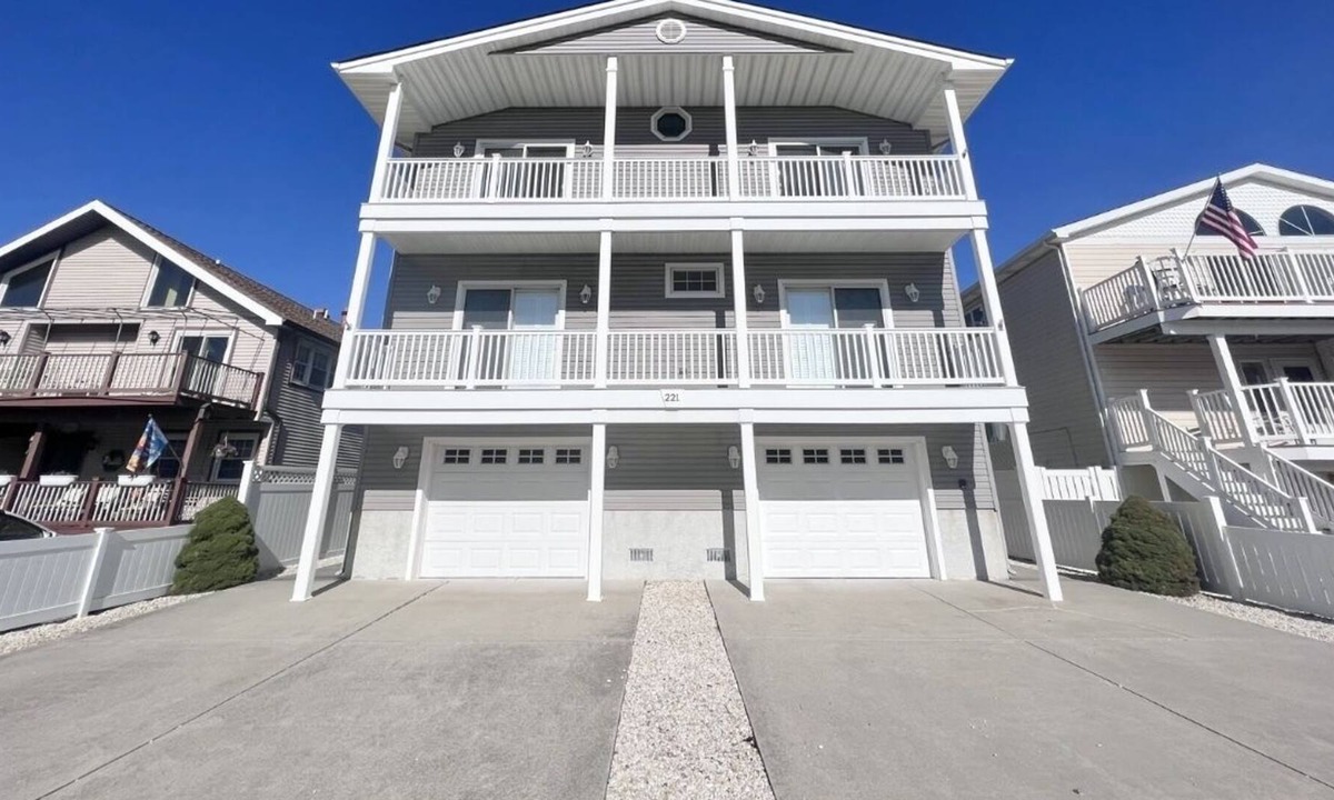 Townsend's Inlet Condo | Outstanding views of the wetlands and inland waterway