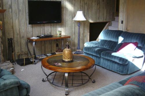 Beech Mountain House | Papa’s Snow House