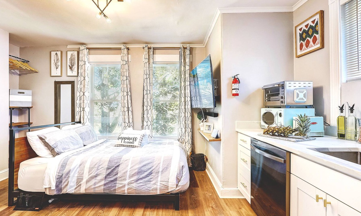 Woodbury Apartment | Parking, Near Philly&Airport, Superfast WIFI3