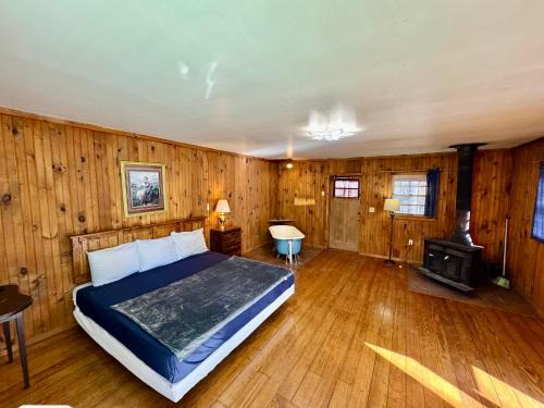 Linville Falls Hotel | Parkview Lodge & Cabins